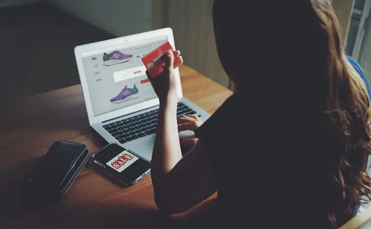 Analyse d’une fiche produit sur écran
